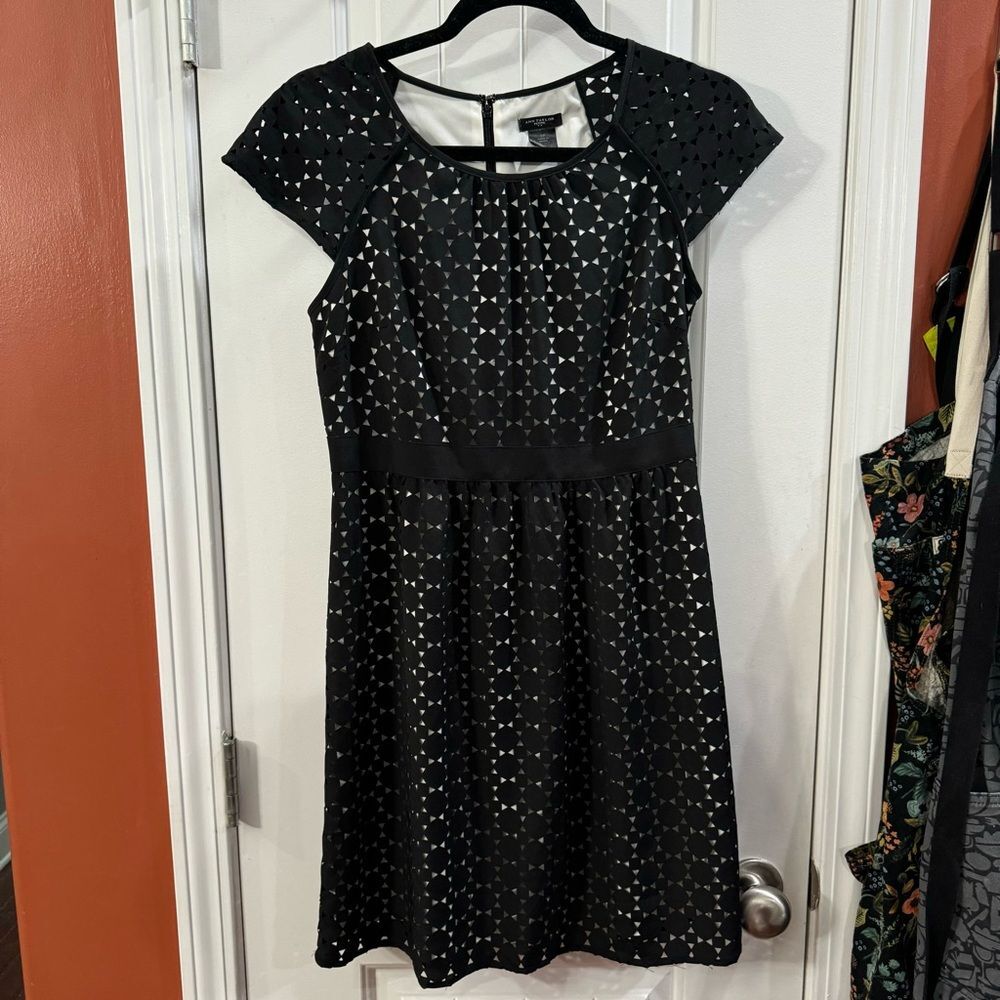 Ann Taylor Black Mini Dress with Cap Sleeves Size 2 Petite